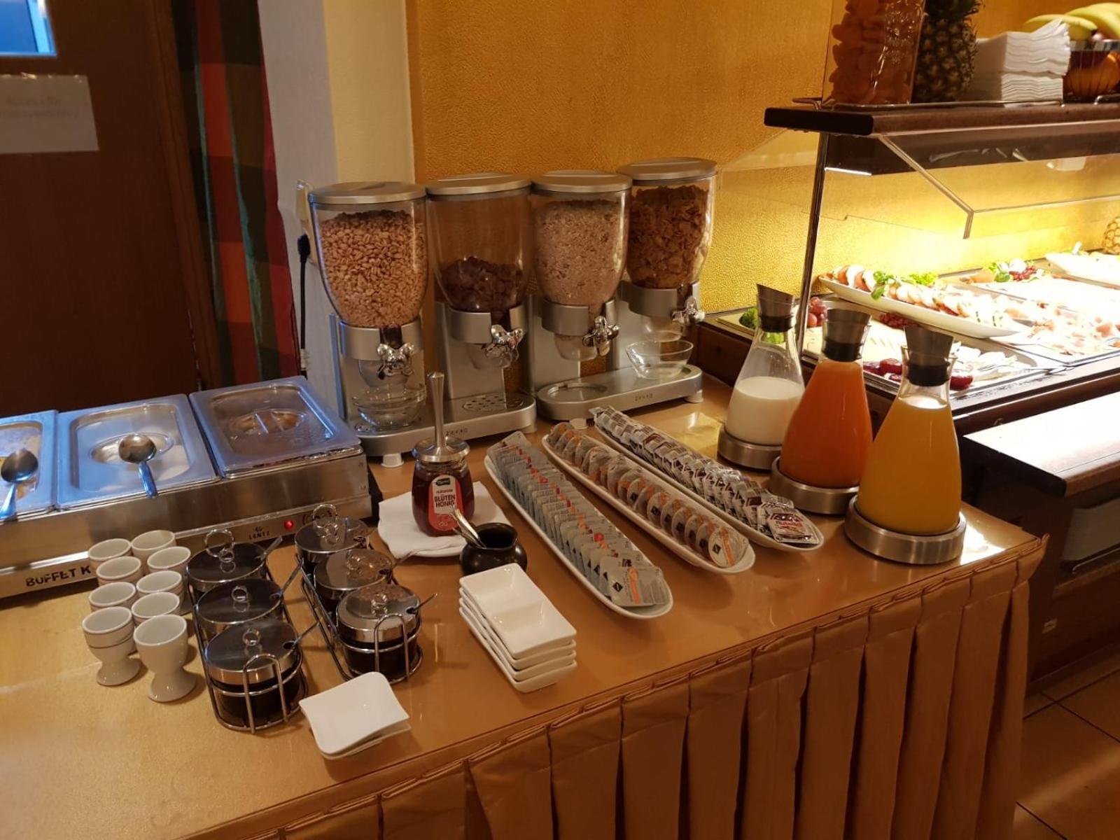Hotel Drei Kronen Dortmund Buitenkant foto