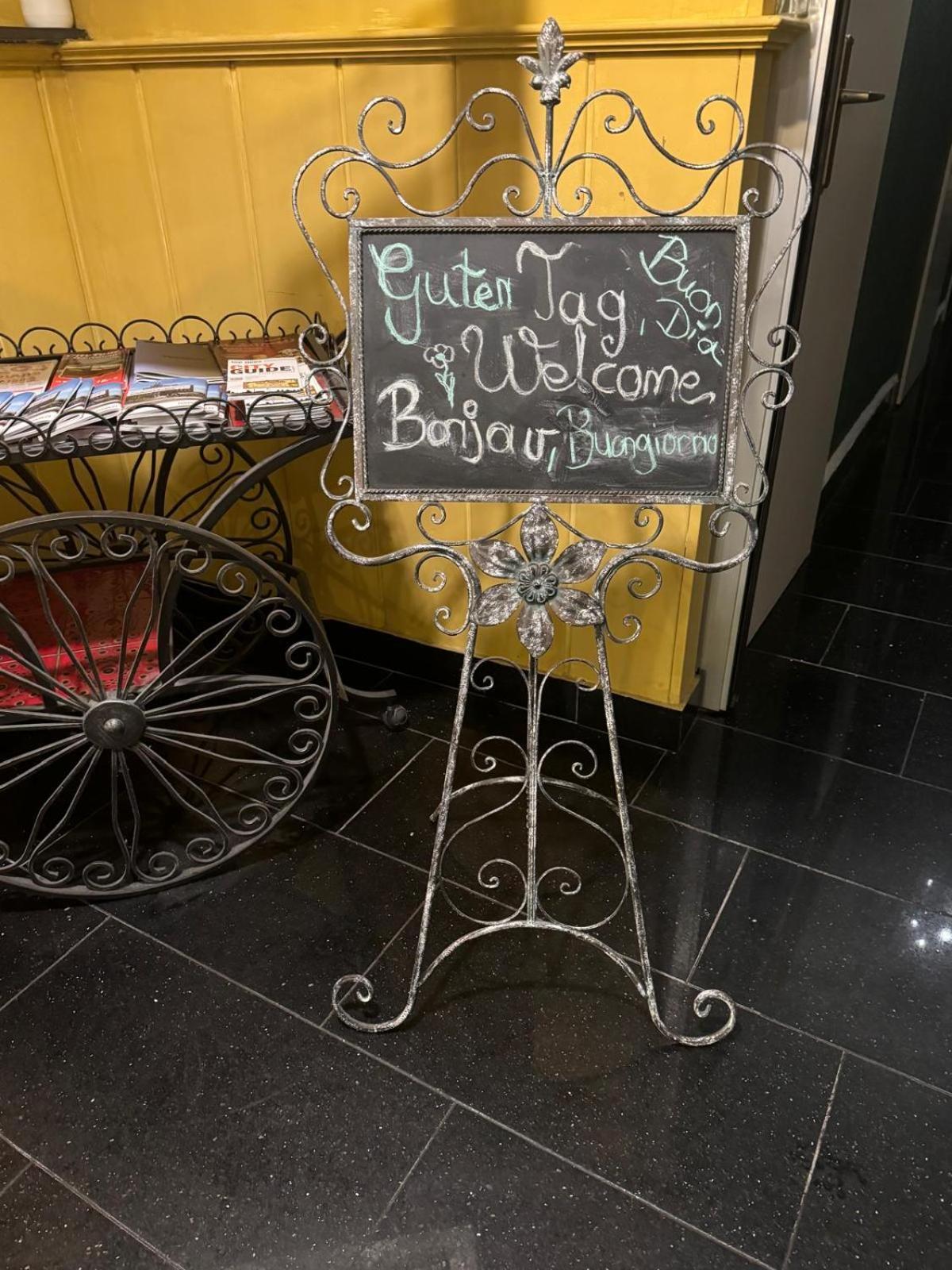 Hotel Drei Kronen Dortmund Buitenkant foto