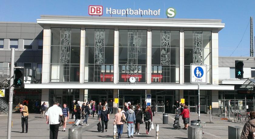 Hotel Drei Kronen Dortmund Buitenkant foto
