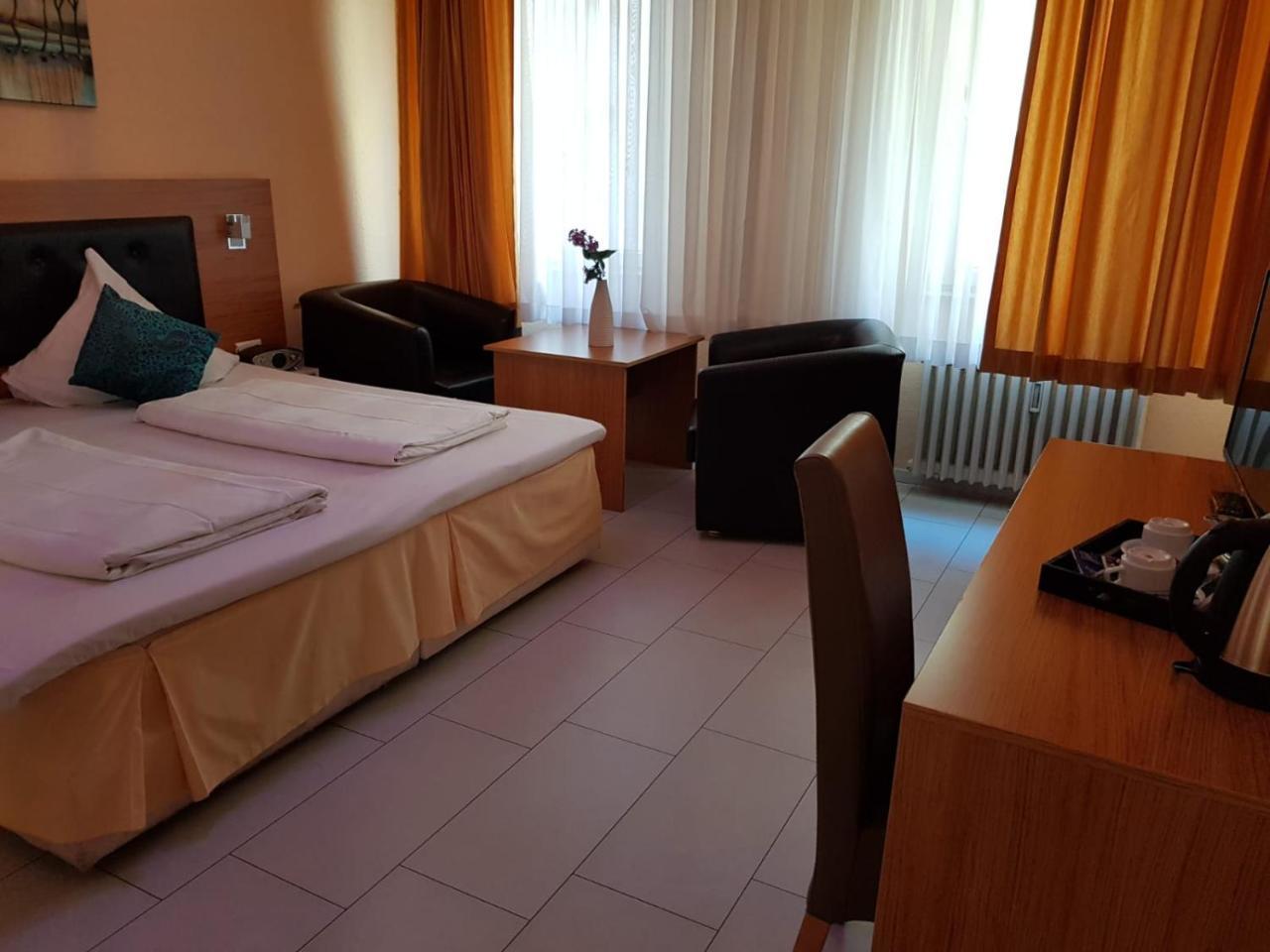Hotel Drei Kronen Dortmund Buitenkant foto